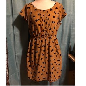 Old Navy Blackbird Dress